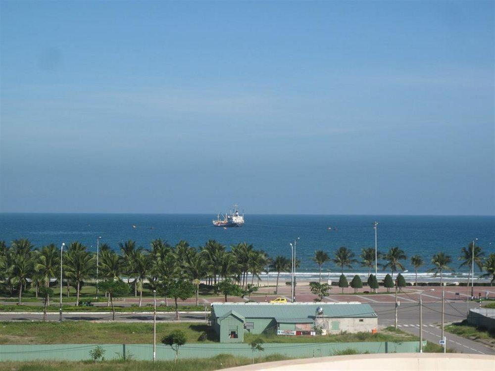 Trung Duong Da Nang Beach Hotel Exterior photo