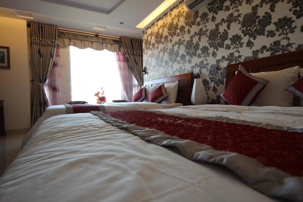 Trung Duong Da Nang Beach Hotel Room photo