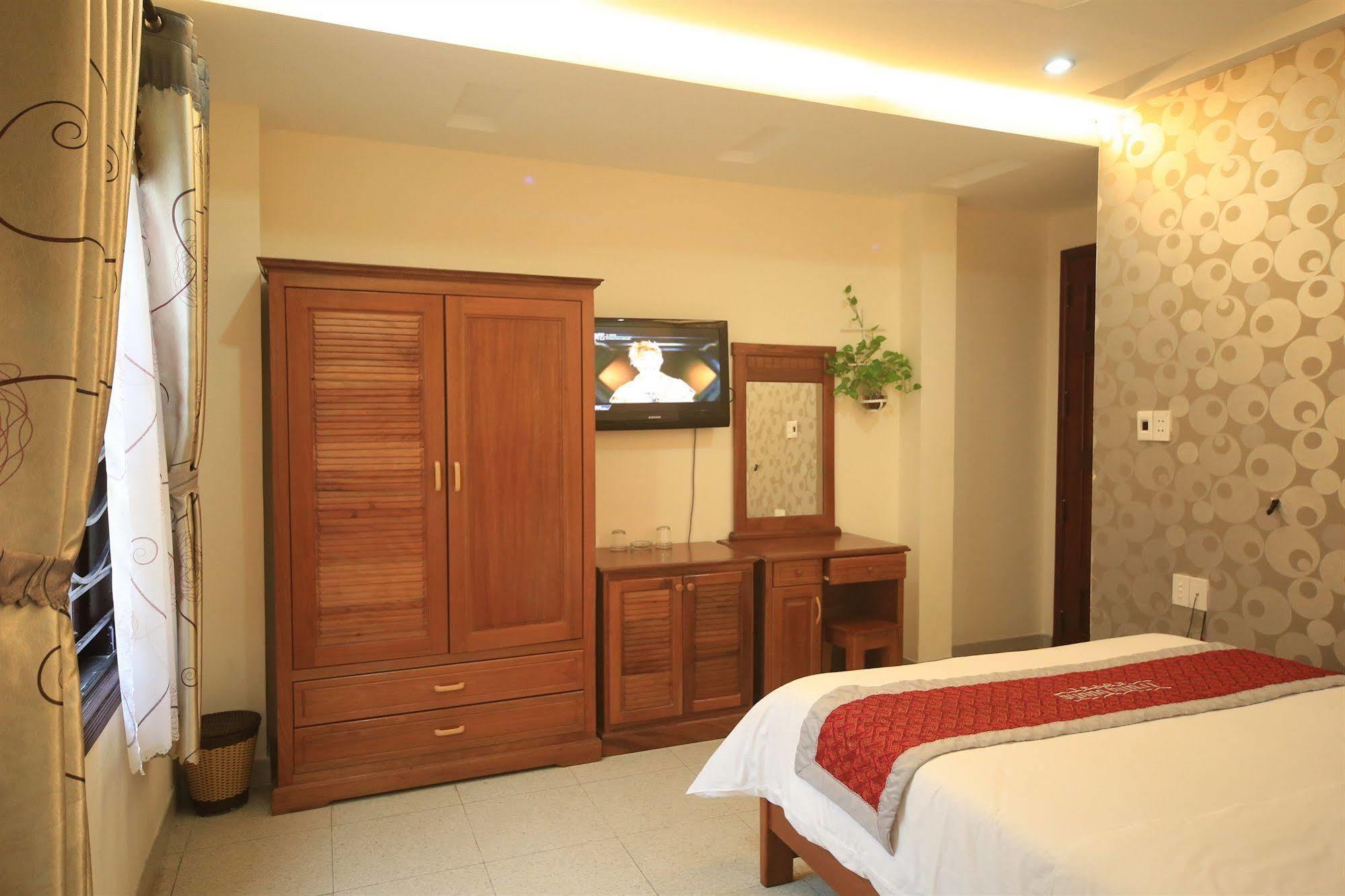 Trung Duong Da Nang Beach Hotel Exterior photo
