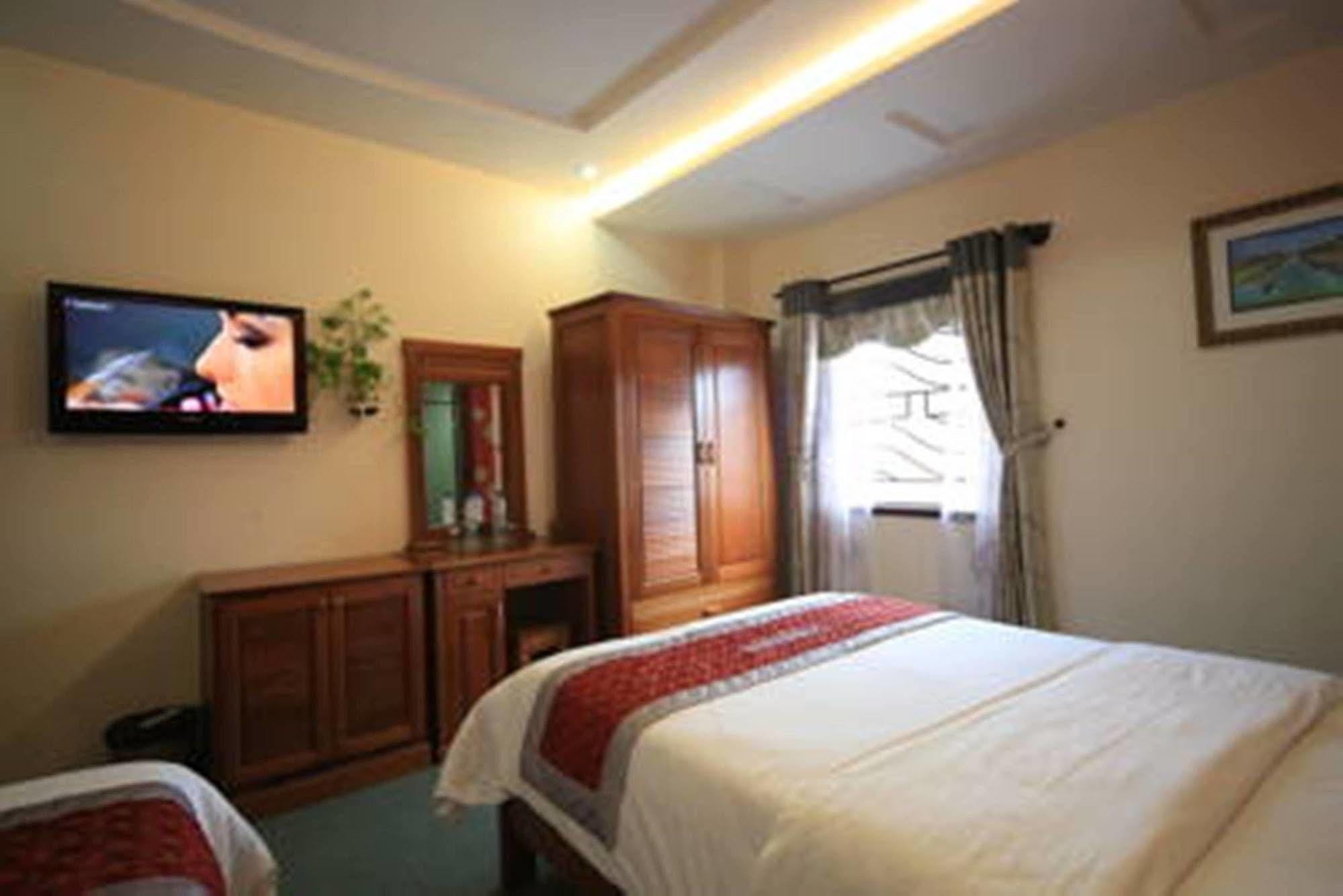 Trung Duong Da Nang Beach Hotel Exterior photo