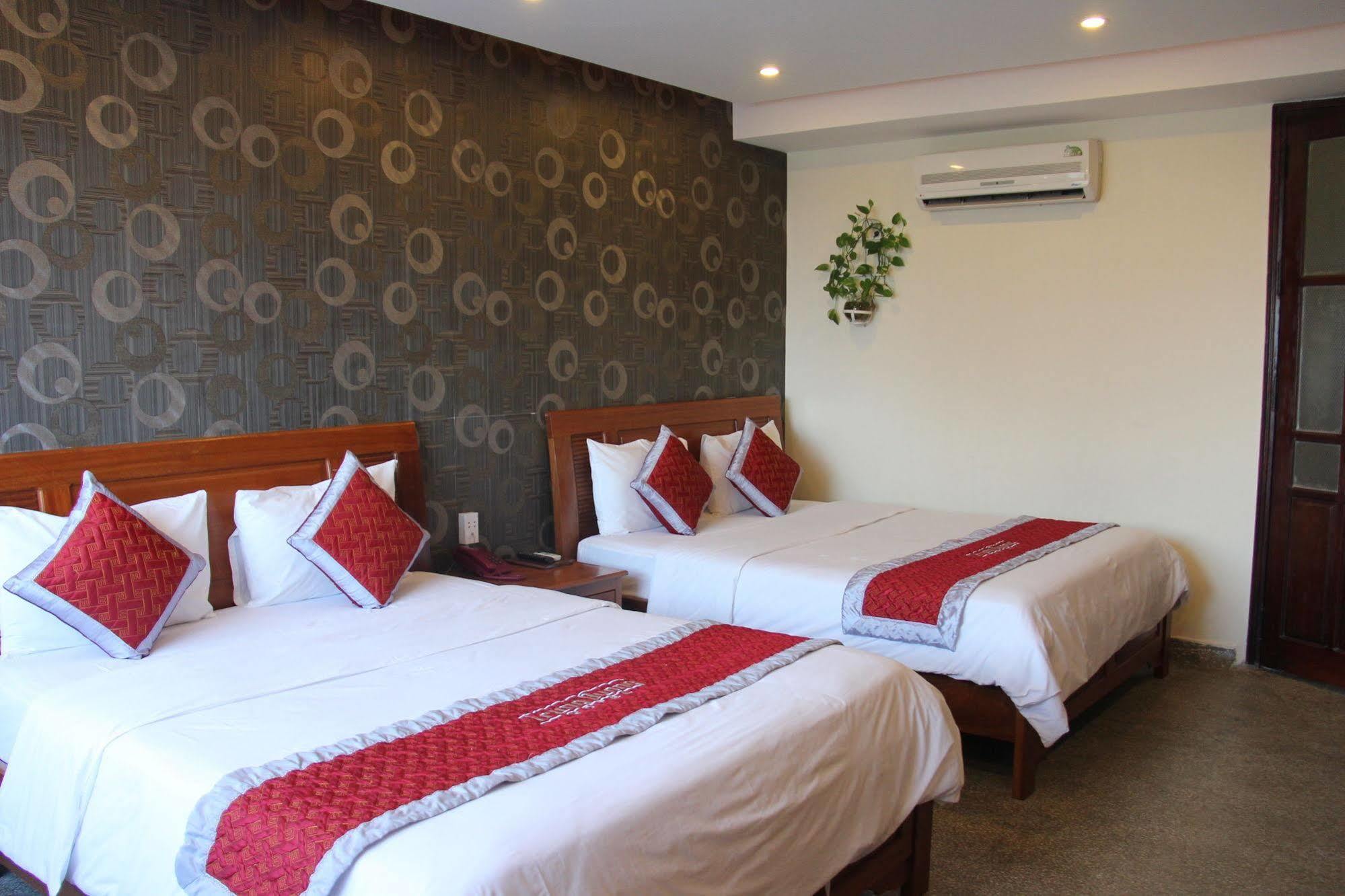 Trung Duong Da Nang Beach Hotel Exterior photo