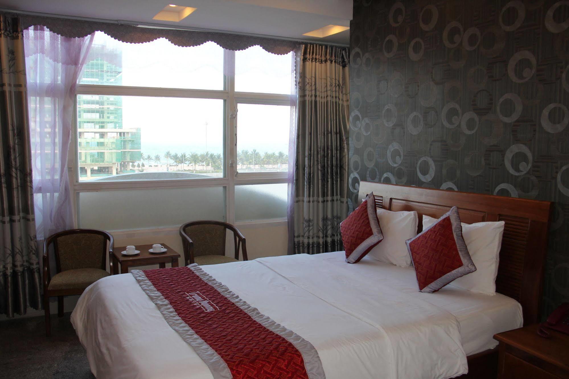 Trung Duong Da Nang Beach Hotel Exterior photo