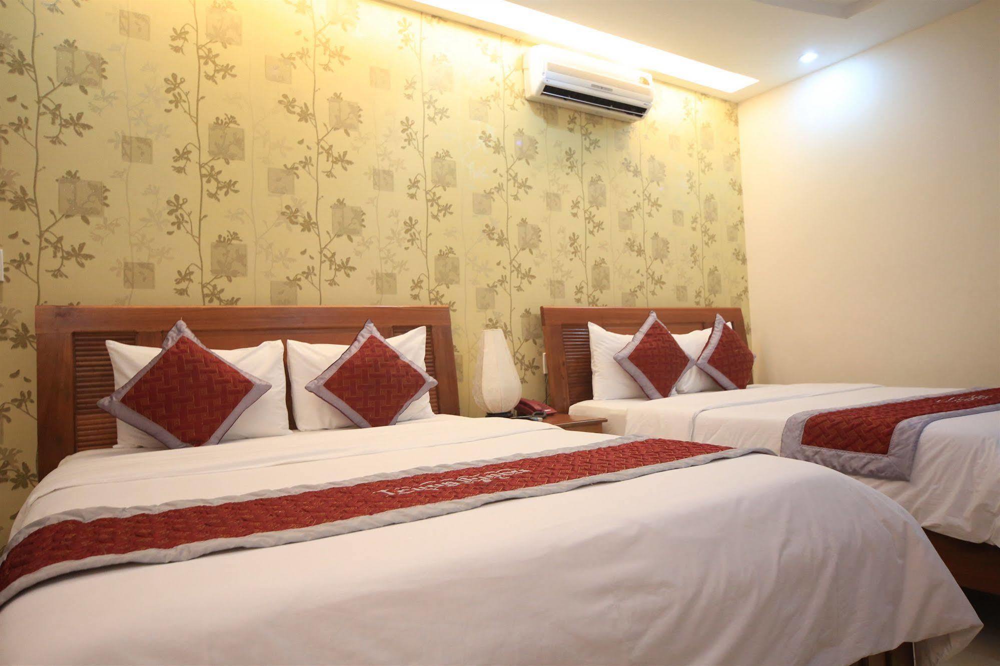 Trung Duong Da Nang Beach Hotel Exterior photo